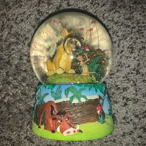LION KING SNOWGLOBE